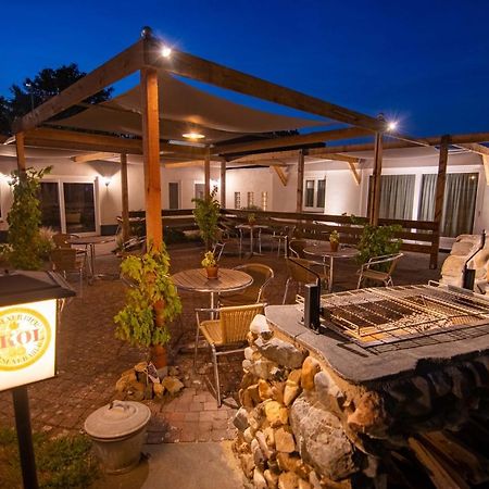 B&B Katoo Linne Εξωτερικό φωτογραφία